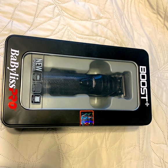 Brand new in box! Babyliss Pro Boost Trimmers in All Black - Picture 1 of 5